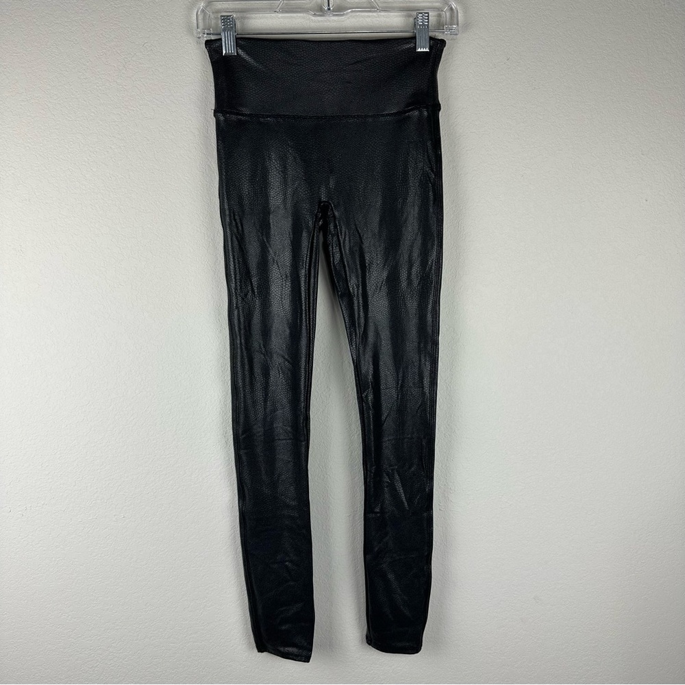 Spanx Black Pebbled Faux Leather Leggings Size Small